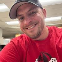 Chris Inglett's Instagram, Twitter & Facebook