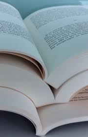 Le commissariat a gardé le silence,.les journalistes attendaient des nouvelles. Vous Venez On Vous Donne Des Nouvelles