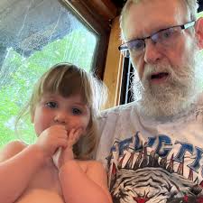 Which is better for buying beef, Farmersville Butcher or Meadow Run Farm?