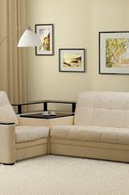 Kami menjual segala jenis sofa kulit, sofa minimalis, sofa bed sofa yang dikirim sesuai gambar di website, lengkap dengan bantal hiasannya, warna dan ukurannya pas sekali untuk ruang tamu saya. Sebuah Sofa Dengan Meja 49 Gambar Sebuah Pengubah Meja Sofa Meja Di Sudut Dan Di Tempat Letak Tangan