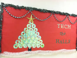 Technology Christmas Bulletin Board At Rock Spring Elementary Computer Lab Decor Computer Lab Computer Lab Bulletin Board Ideas