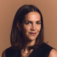 Lisa Gilchrist's Instagram, Twitter & Facebook