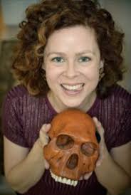 Succébok om Kvinnokroppens roll i mänsklighetens utveckling