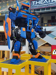 The (new) lego store at the mall of america 2011 Mall Of America Lego Store And Brickmania Store Brickset Forum