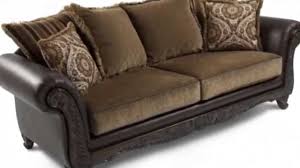 كنب جلد ملكي