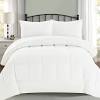 .cheetah embossed down alternative comforter features a hypoallergenic down alternative fill made from a unique blend honeycomb stitch all season glacier grey twin down alternative comforter. Https Encrypted Tbn0 Gstatic Com Images Q Tbn And9gcqtqepmgi76pqi7evdt 2pvc6xshs2ufjvyoq4kmcq Usqp Cau