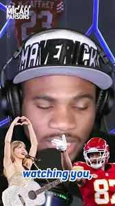 Kansas City Chiefs Sideline Reacts to Taylor Swift