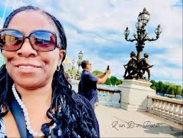 Paris is always a good idea 🤎