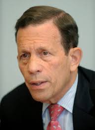 Grossman touts experience as 'job creator'