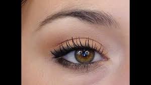 Pour sublimer nos yeux foncés, il suffit simplement de les maquiller de la bonne manière. Peche Et Ocre Tutoriel Maquillage Doux Et Naturel Youtube