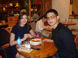 Wenny ariani sosok perempuan yang mengaku memiliki anak dari rezky aditya. Mantan Tunangan Bahas Karma Saat Rezky Aditya Dituding Punya Anak Di Luar Nikah