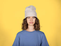 This easy knit wool hat will be an allied to keep the cold on a leash in the coldest months. Yak Wool Beanie Kopka Accessories