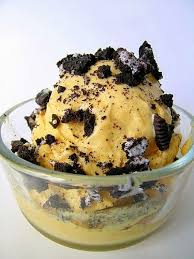 Street Food Cuisine Du Monde Recette De Glace A La Banane Aux Pepites De Biscuits Oreo Etats Unis Citrouille Recette Recette Glace Glace Banane