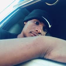 Saulos Klaus Chilima updated their profile picture.