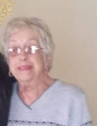 Iris Goode's Instagram, Twitter & Facebook