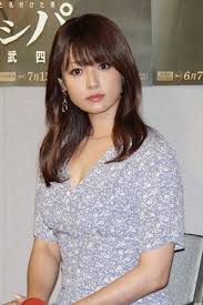 アイドルグループ 嵐の松本潤と女優の深田恭子が3日 東京 渋谷のnhkで行われた同局の北海道150年記念ドラマ 永遠のニシパ 北海道と名付けた男 松浦武四郎 総合 7月15日19 30 20 55 の出演者会見に 脚本の大石静氏らとともに出席 21年ぶりに共演した印象を