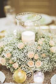 charmant centre de table bougie gypsophile et rose idee decoration mariage centre de table mariage deco table mariage