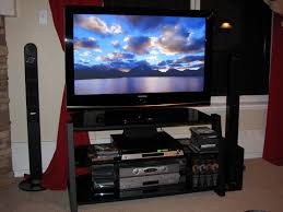 Смотрите бесплатные онлайн телеканалы со всего мира. Televidenie V Kanade Kak My Smotrim Viki Trevel