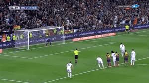 Al portogallo non basta ronaldo con la germania. Gif Cristiano Ronaldo Scores Controversial Penalty For Real Madrid In Clasico Bleacher Report Latest News Videos And Highlights