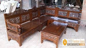 Kursi tamu kayu menjadi salah satu produk funiture jepara paling di cari jika mendengar sebuah kursi tamu jati dengan motif ukiran jepara, pasti yang ada di benak anda dengan tanpa mengurangi kualitas, anda akan tetap mendapatkan produk furniture jepara. Jual Kursi Sudut Minimalis Kayu Jati Modern Kursi Tamu Murah Diskon