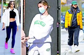 The model , who turns 30 years old today, took to instagram last night to start her birthday in style with a trip to the beach. Meet The New Model Off Duty Fashion Must Haves