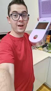 STOP spending hours slicing and dicing the old-fashioned way! With the  Slice 'n' Dice you just place it and press it to get perfect results, EVERY  time!