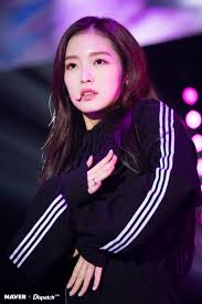 Pin Em Oh My Girl