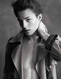 Milano Moda Uomo: i modelli più belli in passerella. Le foto