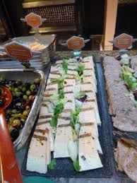 Preheat oven to 325 degrees f. La Cantina Olives Coleslaw Seafood Terrine Country Style Terrine Picture Of La Cantina Marne La Vallee Tripadvisor