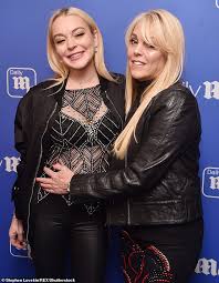 In a blog post, the us model reflected on the crushing weight teigen published a series of tweets in may apologising to tv personality courtney stodden, who accused her of online bullying. Dina Lohan Asks Chrissy Teigen To Learn And Grow After Disturbing Tweet To Her Daughter Resurfaced Latest Celebrity News
