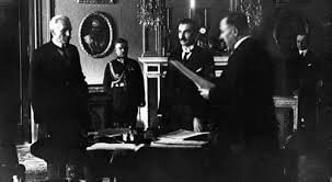 Born in the village of chłopy, near lwów (now lviv, ukraine), on 19 february 1884, he attended a gymnasium in lwów and studied classical linguistics at the university of lwów. Maciej Rataj Niewykorzystany Potencjal Polityczny Historia Polskieradio Pl