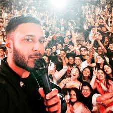 Keep the music close and the fans closer ❤️❤️❤️🙌🏽🙌🏽🙌🏽