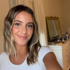 Christina Witherow's Instagram, Twitter & Facebook