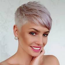 Vous serez étonné de voir à quel point vous pouvez paraître incroyablement belle avec une des coiffures cheveux courts coupe de cheveux femme • cheuveux de l automne hiver 2018 2019 de coupe de cheveux femme 2019 mi long , source. Epingle Sur Coiffures