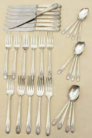 William rogers 1939 is regent service for 4 silverware up for your consideration is a service for 4 of william rogers is(international silver) offered for your consideration is an antique(anchor) wm rogers& son small fork in the regent 1878 pattern. 1930s Vintage Silver Plate Flatware Marigold Pattern Wm Rogers Silverware