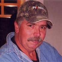 Danny Halliburton's Instagram, Twitter & Facebook