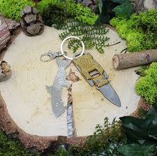 Porte Cle Homme Couteau Transformer Decapsuleur Requin Etsy Personalized Items