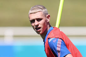 1.2 cristiano ronaldo + hard part comb over fade. Phil Foden Reveals England Squad Will Go Blonde Like Gazza If They Win Euro 2021 Evening Standard