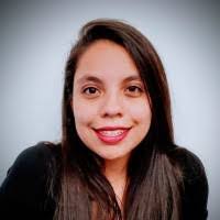 Elisa Barrios's Instagram, Twitter & Facebook