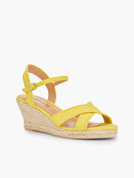 Peel off those tight jeans just enough to get access to those even tighter teen pussies! Lyndsay Crossover Espadrille Wedges Canvas Talbots