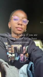 𝕂𝕒𝕤𝕤𝕔𝕙𝕖𝕖𝕣𝟚𝟛𝟜& (@kassidywilliams84)’s videos with Round of  Applause (feat. Drake)