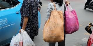Malah, gejala sosial yang melibatkan golongan remaja bukan sahaja menimpa remaja kelas bawahan tetapi juga membabitkan kelompok remaja kelas menengah dan atasan. Gejala Sosial Panic Buying Ini Penyebab Dan Cara Mengatasinya Merdeka Com
