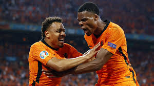 1 day ago · galatasaray, şampiyonlar ligi ön eleme turu ilk maçında deplasmanda psv eindhoven ile karşılaşıyor. Psv Eindhoven Roger Schmidt Kundigt Wechsel Von Donyell Malen Und Denzel Dumfries An Stern De