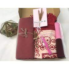 14.10.2019 · 5 hadiah untuk sahabat perempuan yang murah, lucu dan unik. Hamper Islami Kado Islami Kado Muslimah Kado Islami Cewek Kado Cewek Kado Ulangtahun Kado Pernikahan Shopee Indonesia