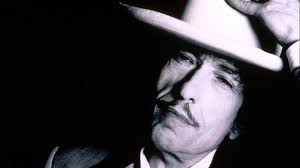 Tambourine man, lay lady lay, like a rolling stone, grammy 1997 für time. Bob Dylan Nobelpreistrager Fur Literatur Und Gitarre Bucher Lesen Ist Hart Br24 Br De