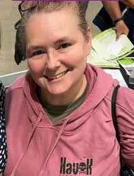 Tabitha Cain's Instagram, Twitter & Facebook