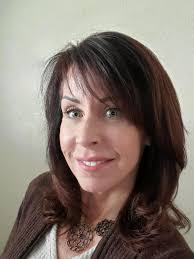 Susana Woods's Instagram, Twitter & Facebook