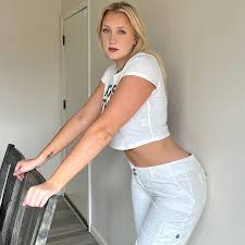 Hannah Garske - YouTube