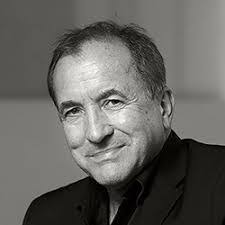 Michael Coles's Instagram, Twitter & Facebook