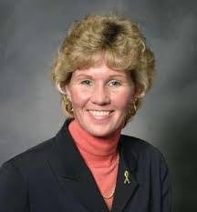 Beth Recore's Instagram, Twitter & Facebook